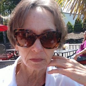 Meet your Posher, Pam